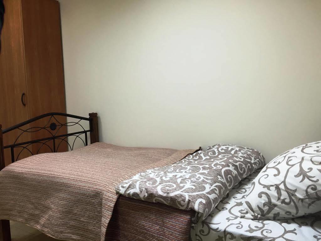 Westend Hostel Κίεβο Εξωτερικό φωτογραφία